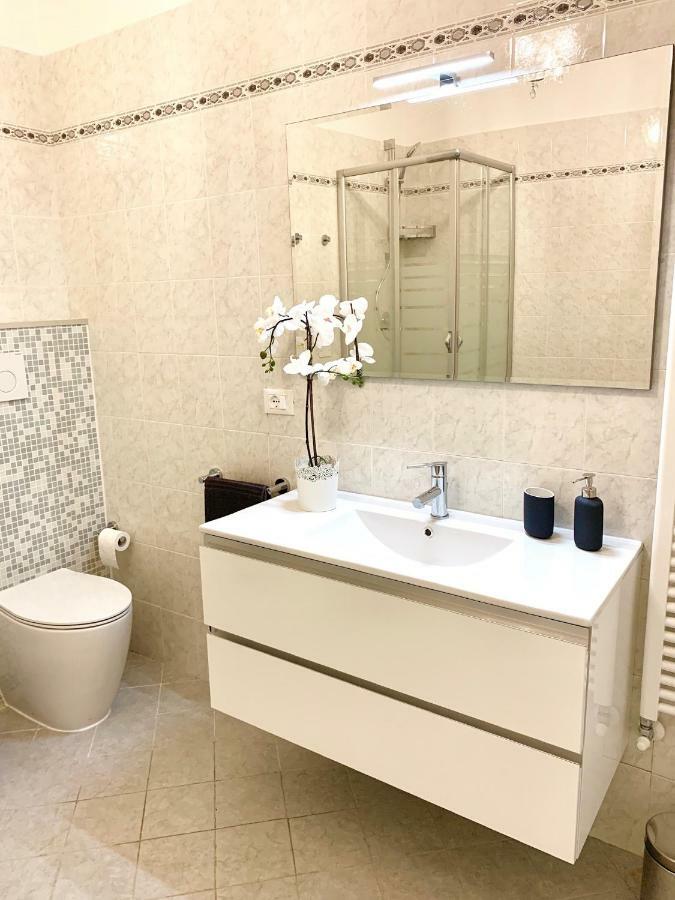 Indipendenza Luxury Apartments Bologna Ngoại thất bức ảnh